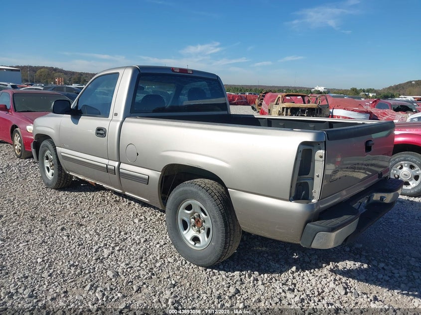 1GCEC14W71Z236675 2001 CHEVROLET SILVERADO photo no. 3