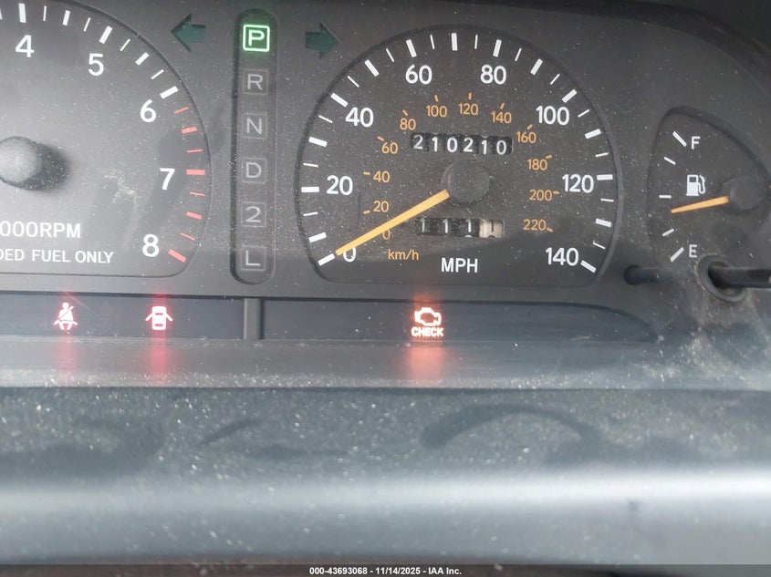 1997 Toyota Avalon Xls VIN: 4T1BF12B8VU199435 Lot: 43693068