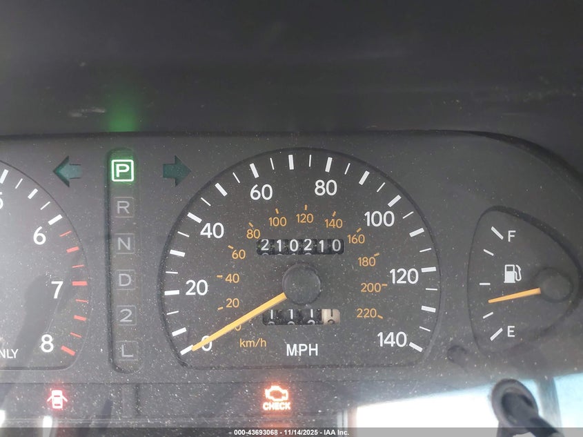 1997 Toyota Avalon Xls VIN: 4T1BF12B8VU199435 Lot: 43693068