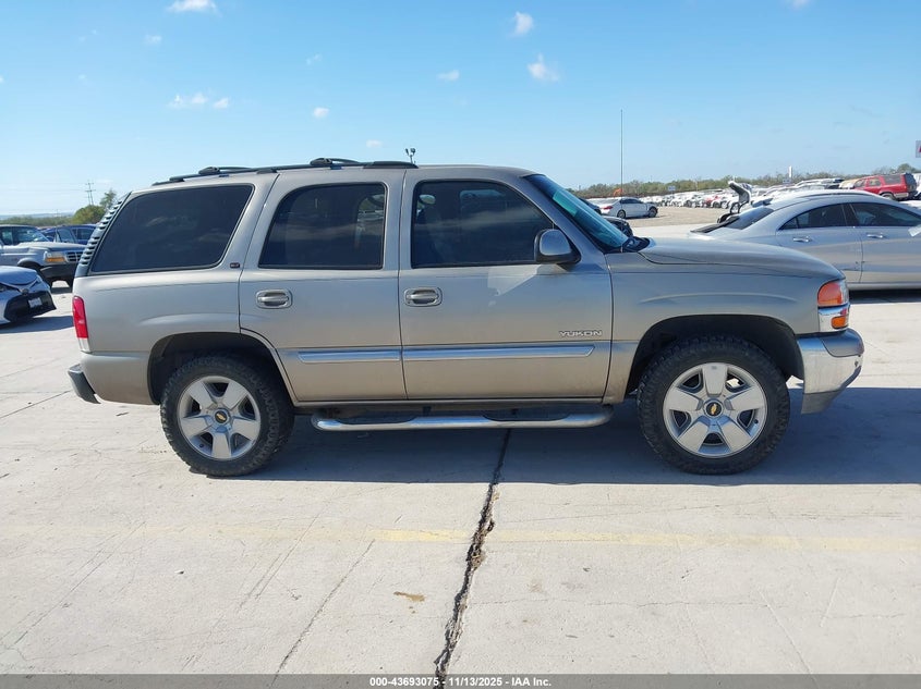 2002 GMC Yukon Slt VIN: 1GKEK13ZX2R258349 Lot: 43693075