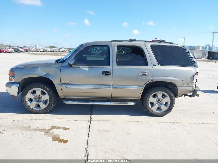2002 GMC Yukon Slt VIN: 1GKEK13ZX2R258349 Lot: 43693075