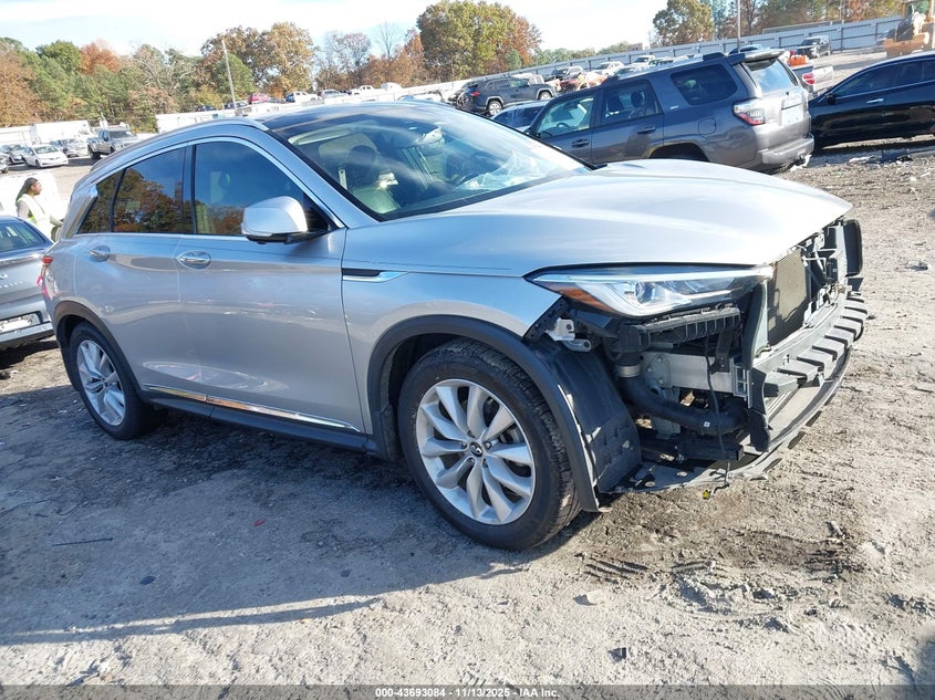 INFINITI QX50 ESSENTIAL