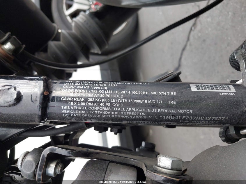 2017 Harley-Davidson Xl883 Iron 883 VIN: 1HD4LE237HC427827 Lot: 43693155