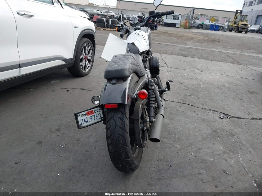 2017 Harley-Davidson Xl883 Iron 883 VIN: 1HD4LE237HC427827 Lot: 43693155