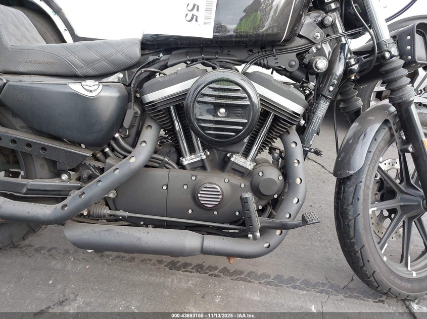 2017 Harley-Davidson Xl883 Iron 883 VIN: 1HD4LE237HC427827 Lot: 43693155