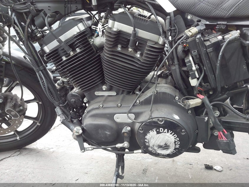 2017 Harley-Davidson Xl883 Iron 883 VIN: 1HD4LE237HC427827 Lot: 43693155