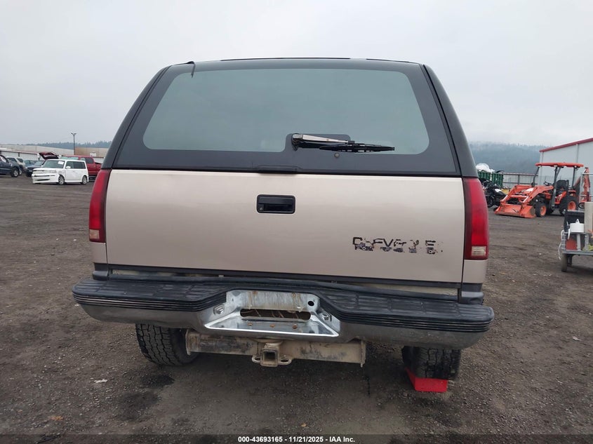 1992 Chevrolet Blazer K1500 VIN: 1GNEK18K6NJ340208 Lot: 43693165