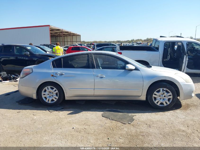 2008 Nissan Altima 2.5 S VIN: 1N4AL21EX8C135746 Lot: 43693178