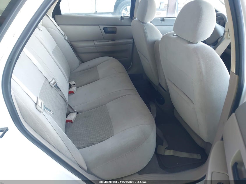 2004 Ford Taurus Ses VIN: 1FAFP55294A210664 Lot: 43693194