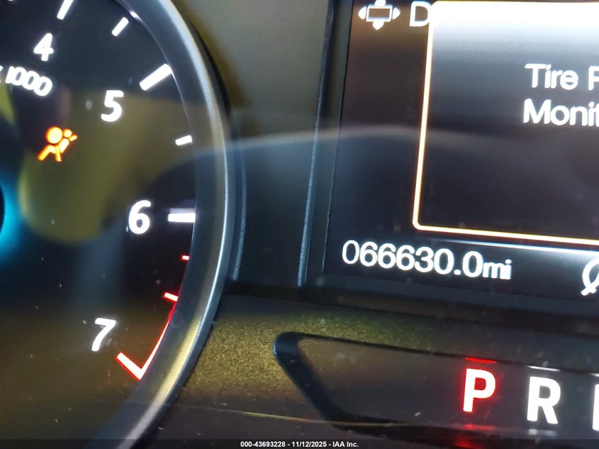 2018 Ford Expedition Max Xlt VIN: 1FMJK1JT9JEA15383 Lot: 43693228