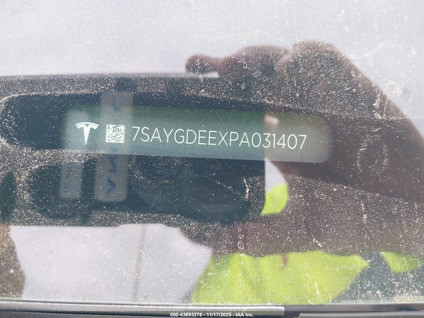 2023 Tesla Model Y Awd/Long Range Dual Motor All-Wheel Drive VIN: 7SAYGDEEXPA031407 Lot: 43693276