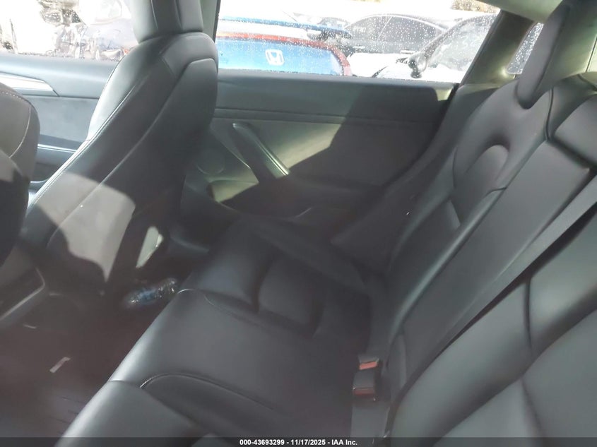 2022 Tesla Model 3 Rear-Wheel Drive VIN: 5YJ3E1EA6NF289898 Lot: 43693299