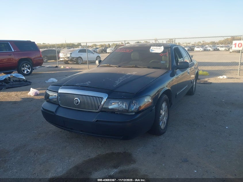 2MEFM74W54X611797 2004 MERCURY GRAND MARQUIS photo no. 2