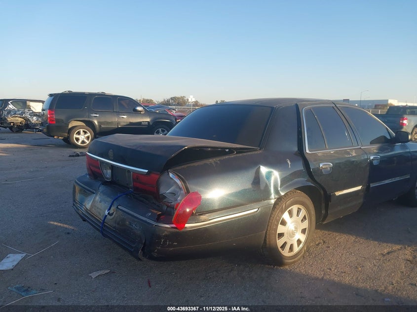 2004 Mercury Grand Marquis Gs VIN: 2MEFM74W54X611797 Lot: 43693367