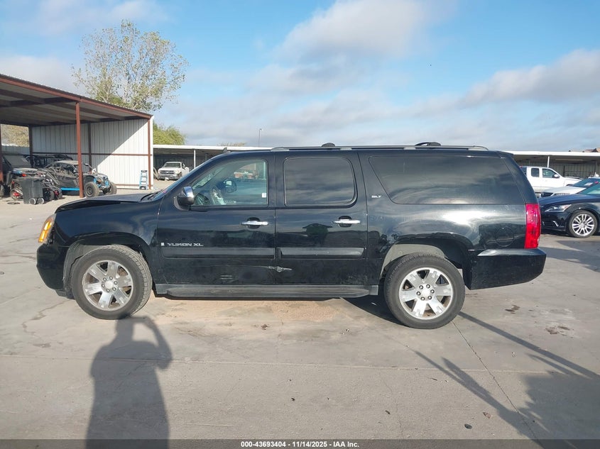 2008 GMC Yukon Xl 1500 Slt VIN: 1GKFC16028R223540 Lot: 43693404