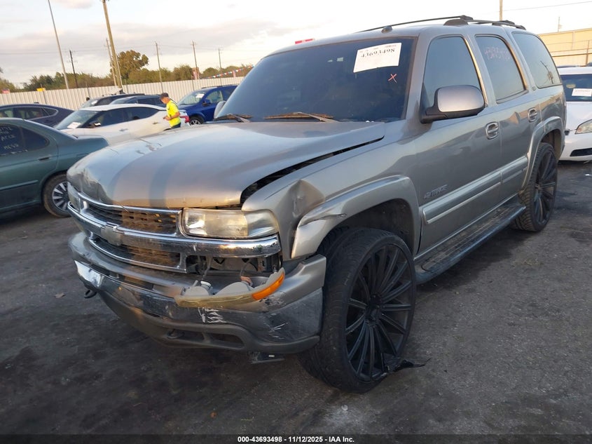 2002 Chevrolet Tahoe Lt VIN: 1GNEC13ZX2J303918 Lot: 43693498