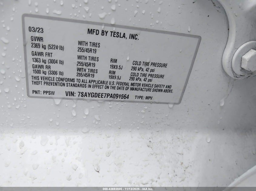 2023 Tesla Model Y Awd/Long Range Dual Motor All-Wheel Drive VIN: 7SAYGDEE7PA091564 Lot: 43693505