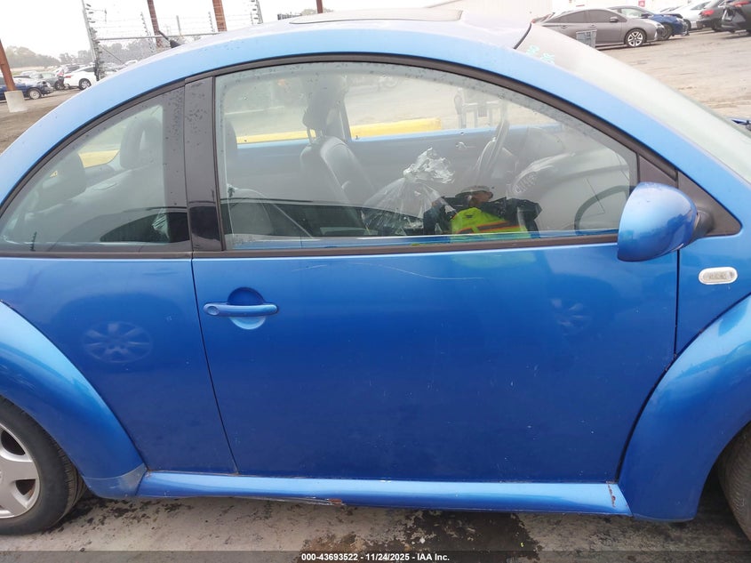 2001 Volkswagen New Beetle Glx VIN: 3VWDD21C51M401288 Lot: 43693522