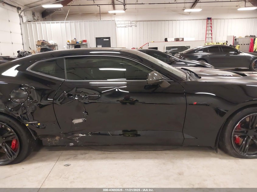 2021 Chevrolet Camaro Rwd Zl1 VIN: 1G1FK1R6XM0139083 Lot: 43693525