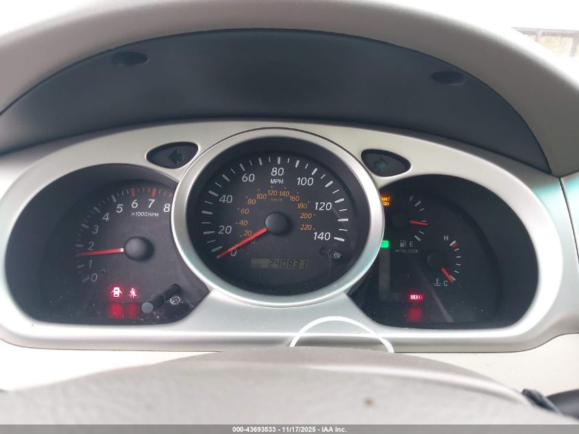 2004 Toyota Highlander V6 VIN: JTEEP21A540046414 Lot: 43693533