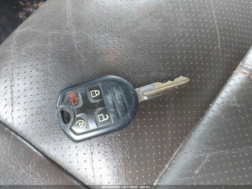 2015 Ford F-250 Lariat VIN: 1FT7W2B64FEC79586 Lot: 43693552