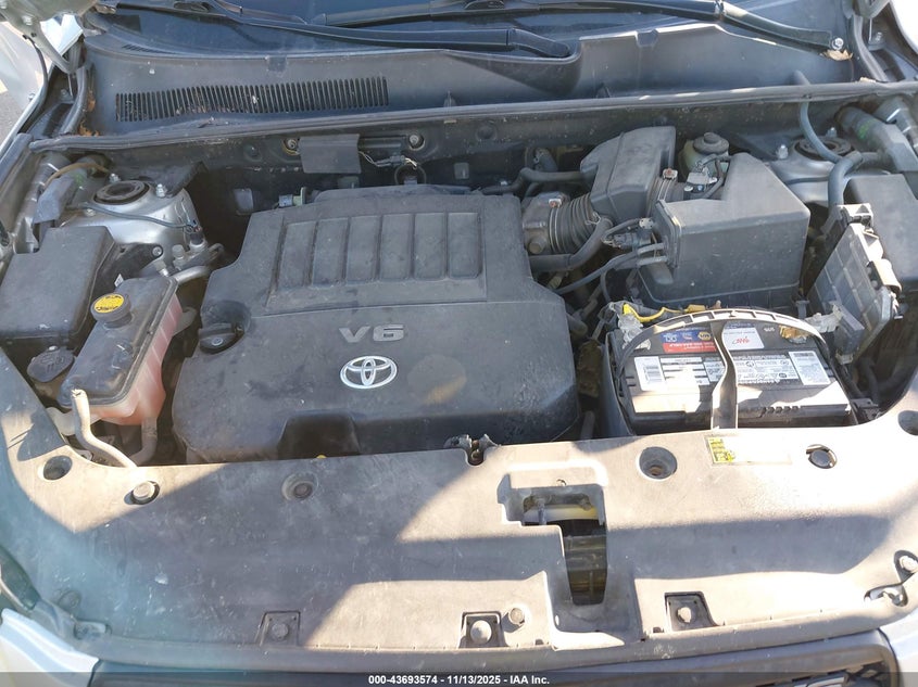 2008 Toyota Rav4 Base V6 VIN: JTMBK33V886034465 Lot: 43693574