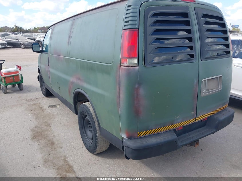 1GCFG25M6W1085524 1998 CHEVROLET VAN photo no. 3