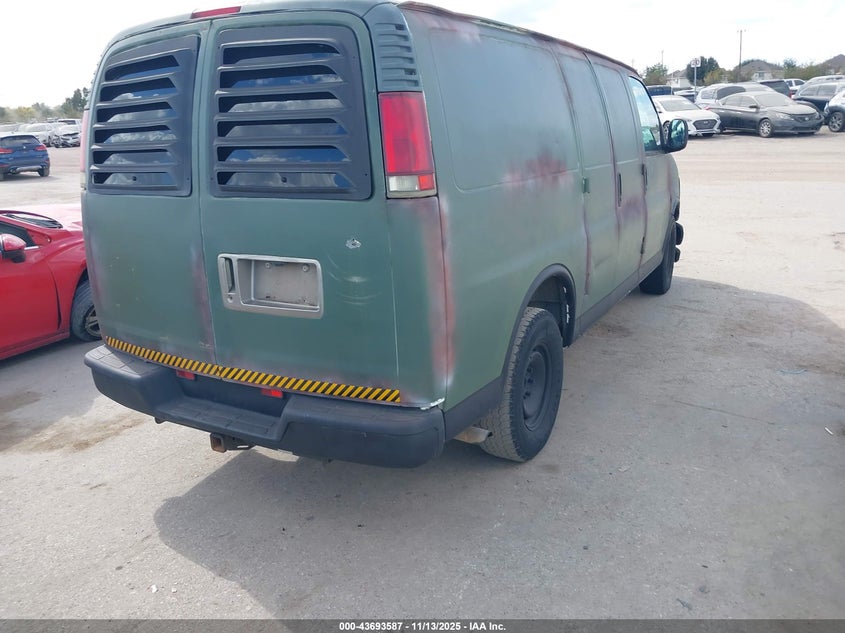 1GCFG25M6W1085524 1998 CHEVROLET VAN photo no. 4