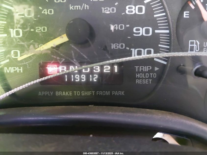 1998 Chevrolet Chevy Van G2500 VIN: 1GCFG25M6W1085524 Lot: 43693587