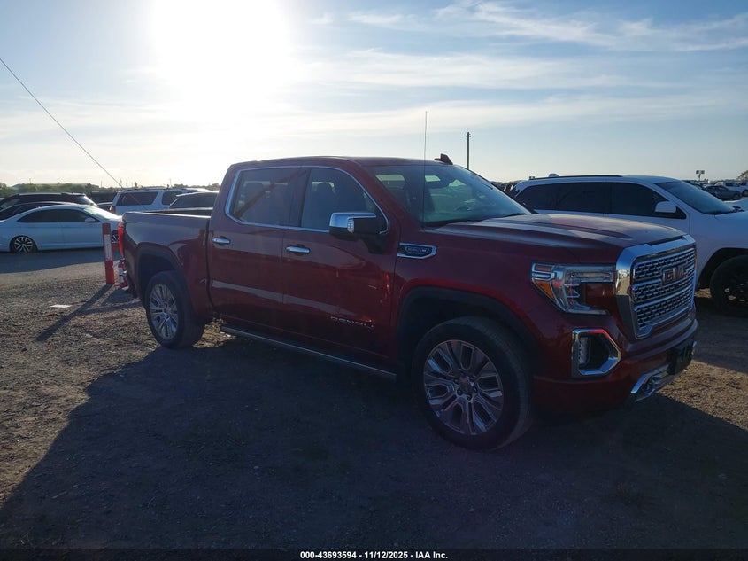 GMC SIERRA 1500 4WD SHORT BOX DENALI