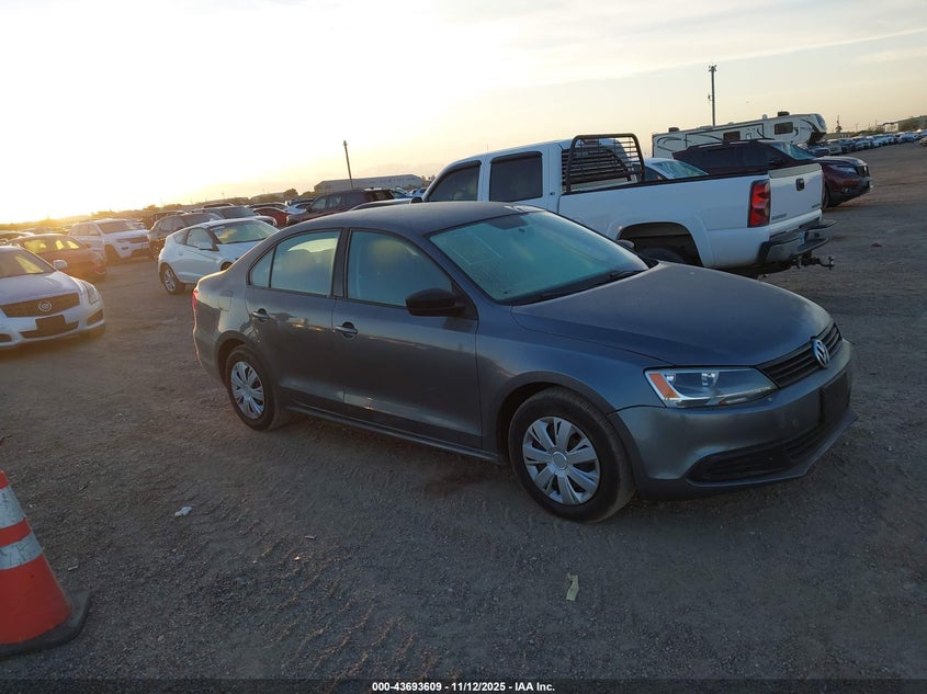 VOLKSWAGEN JETTA 2.0L S