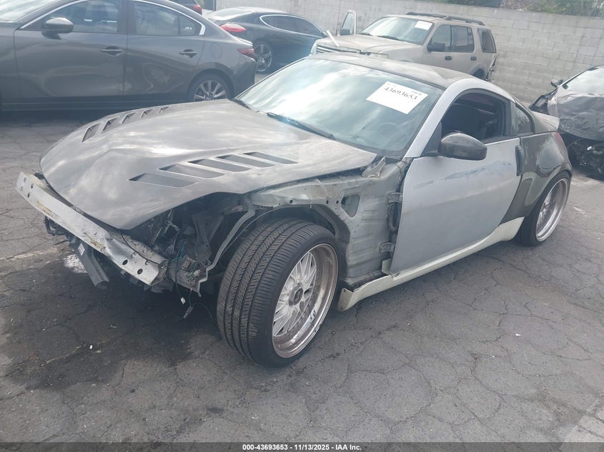 JN1AZ34E54T064169 2004 NISSAN 350Z photo no. 2