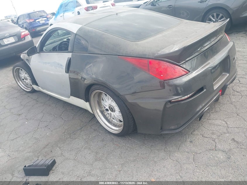 JN1AZ34E54T064169 2004 NISSAN 350Z photo no. 3