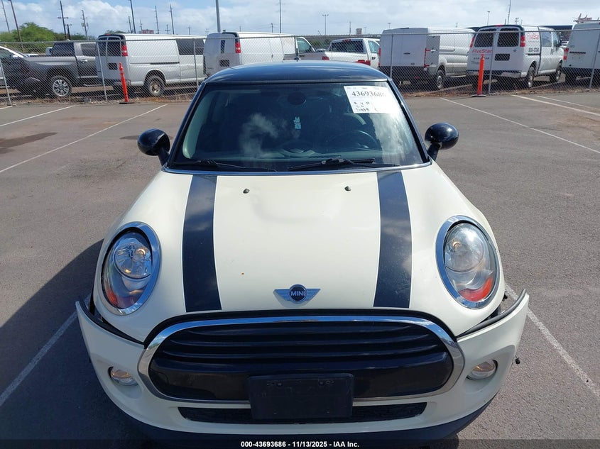 2017 Mini Hardtop Cooper VIN: WMWXP5C3XH3C64835 Lot: 43693686