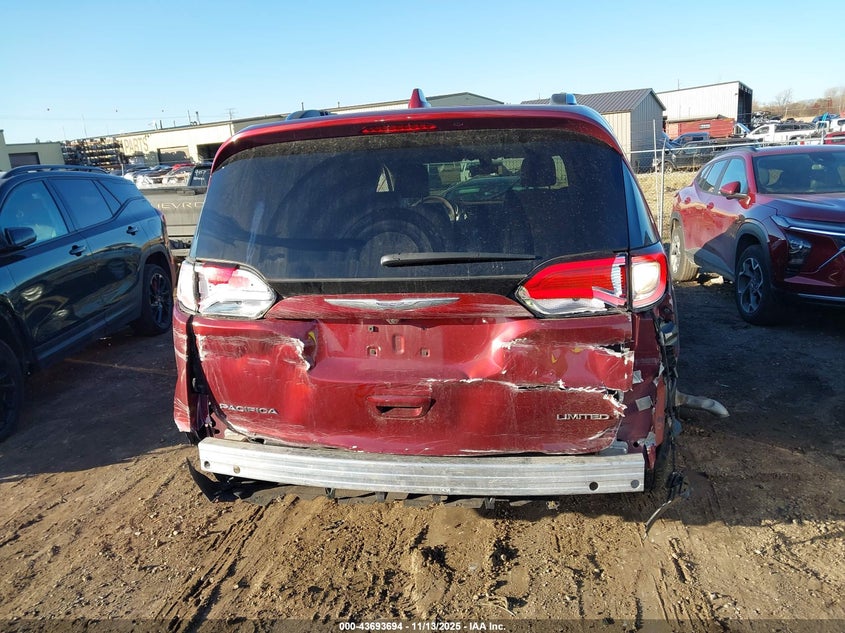 2019 Chrysler Pacifica Limited VIN: 2C4RC1GG2KR576995 Lot: 43693694