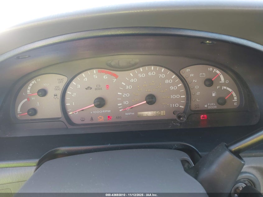 5TDZT38A33S159500 2003 TOYOTA SEQUOIA photo no. 7