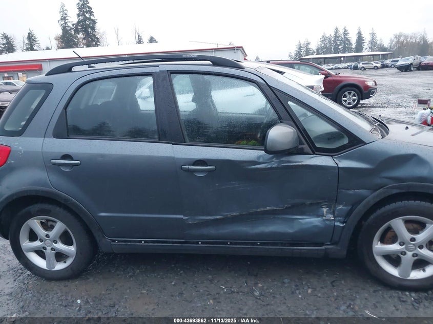 2008 Suzuki Sx4 Convenience/Touring VIN: JS2YB413385110459 Lot: 43693862
