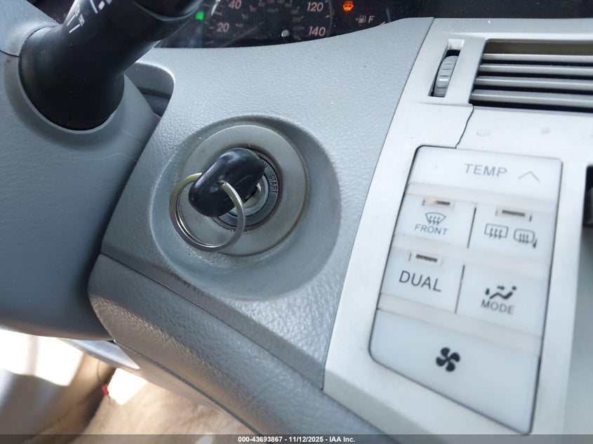 2005 Toyota Avalon Xls VIN: 4T1BK36B15U030116 Lot: 43693867