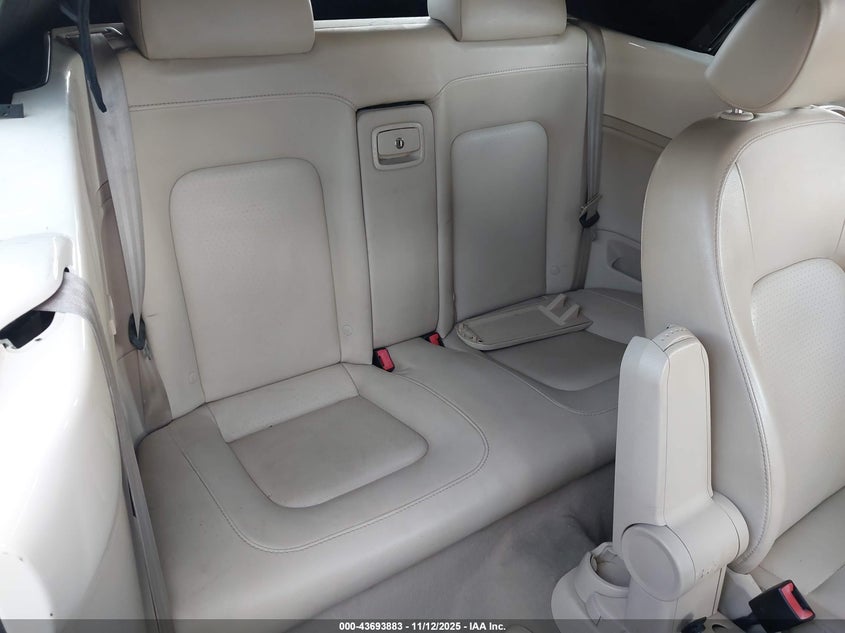 2008 Volkswagen New Beetle Se VIN: 3VWRG31Y58M420724 Lot: 43693883