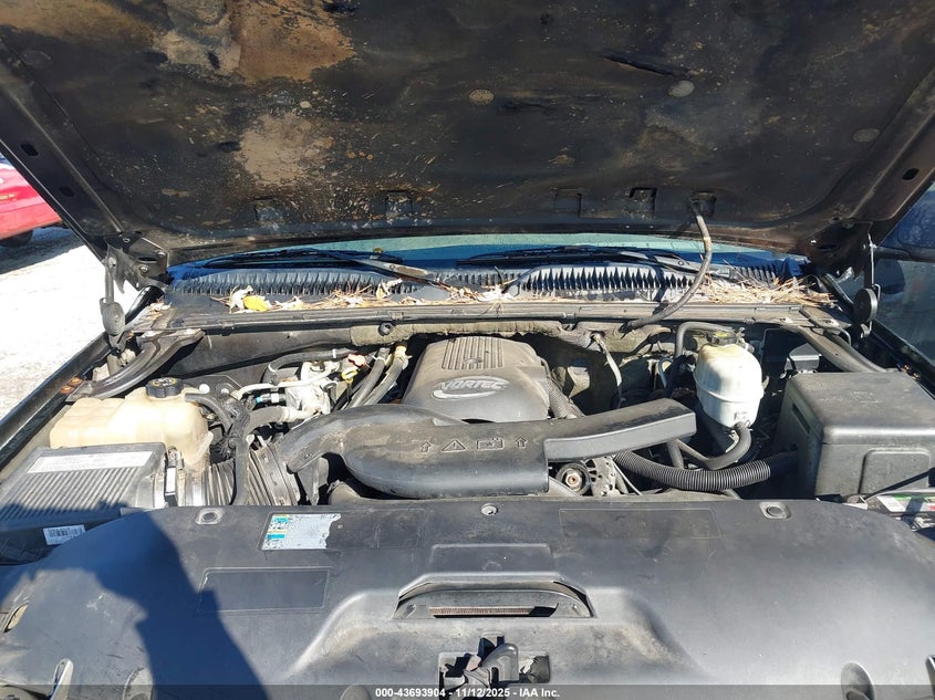 2004 Chevrolet Tahoe Lt VIN: 1GNEK13Z04J124292 Lot: 43693904