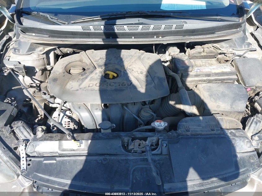 5NPDH4AE2GH753117 2016 HYUNDAI ELANTRA photo no. 10