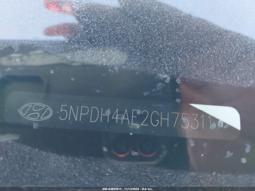5NPDH4AE2GH753117 2016 HYUNDAI ELANTRA photo no. 9