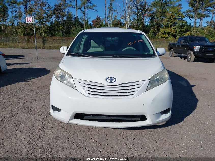 2014 Toyota Sienna Le V6 8 Passenger VIN: 5TDKK3DC5ES505903 Lot: 43693916