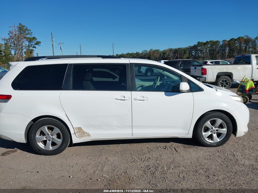 2014 Toyota Sienna Le V6 8 Passenger VIN: 5TDKK3DC5ES505903 Lot: 43693916