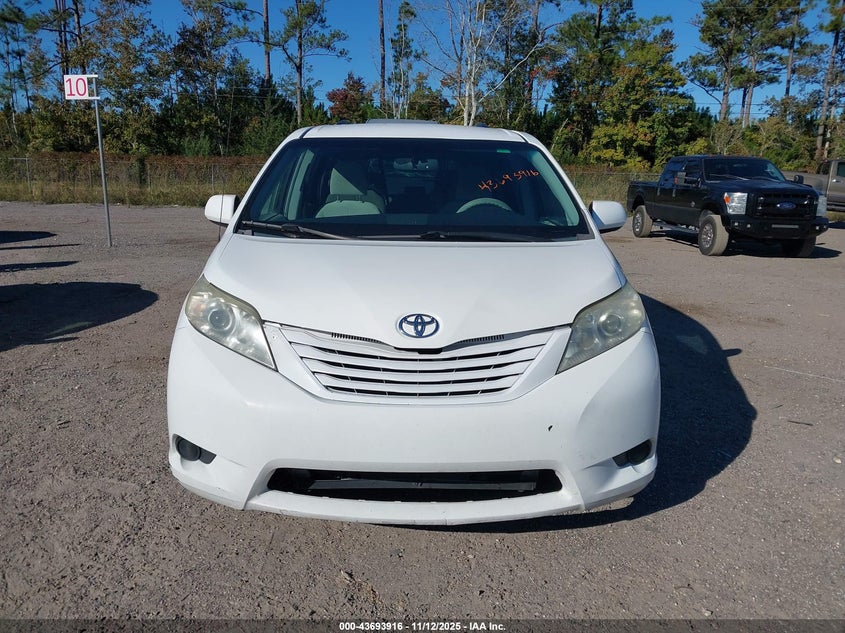 2014 Toyota Sienna Le V6 8 Passenger VIN: 5TDKK3DC5ES505903 Lot: 43693916
