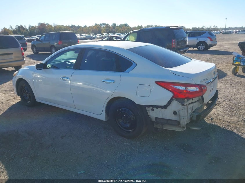 1N4AL3AP4HN327031 2017 NISSAN ALTIMA photo no. 3