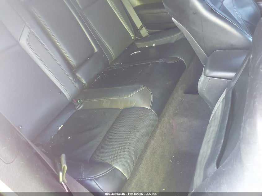 2015 Dodge Challenger Sxt Plus VIN: 2C3CDZBG1FH775108 Lot: 43693946