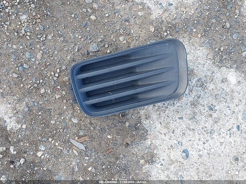 2005 Acura Tsx VIN: JH4CL96805C008688 Lot: 43693960