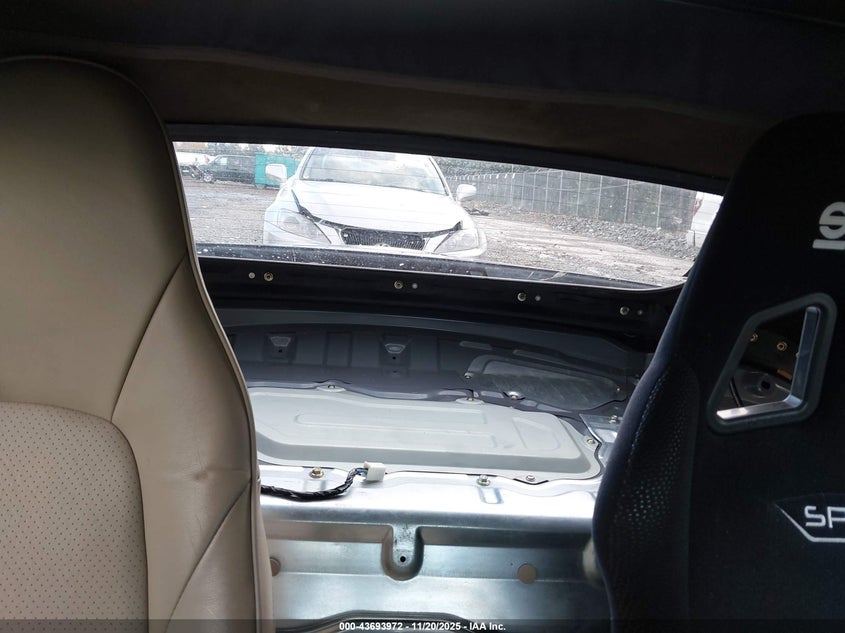 2004 Mazda Mx-5 Miata Ls VIN: JM1NB353740401071 Lot: 43693972