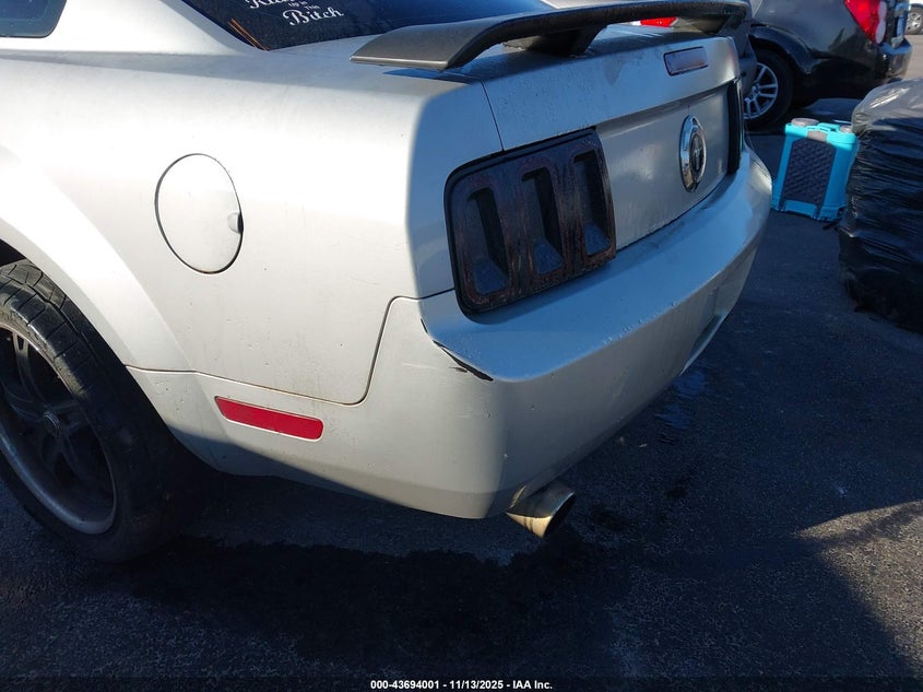 1ZVFT80N455177752 2005 FORD MUSTANG photo no. 6